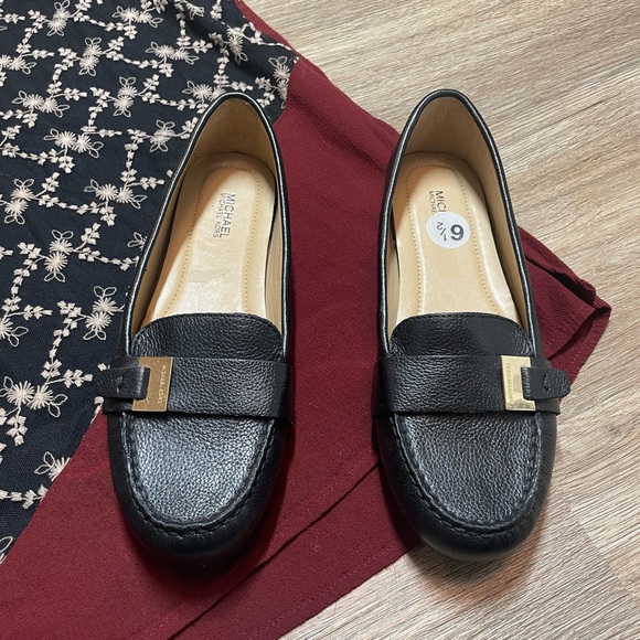 Michael Kors Loafers - Picture 12 of 14